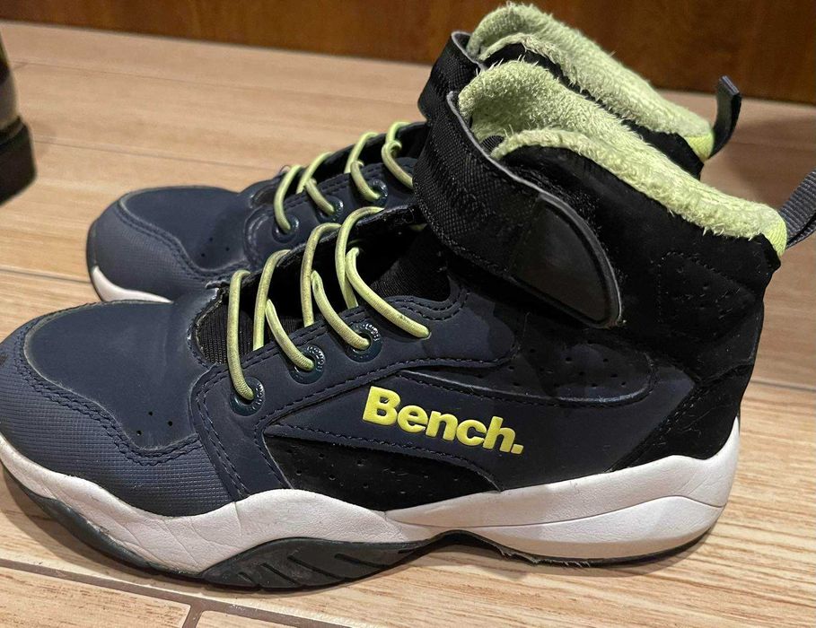 Buty dla chłopca 32 r