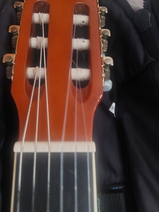 Guitarra Clássica com pickup