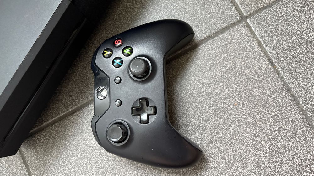 Игровая приставка Xbox One FAT