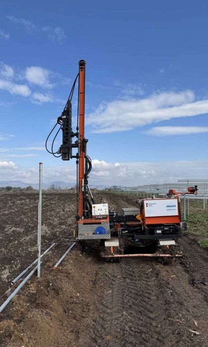 Продам Gayk HRE 3000 (Сонячні електростанції, забивка паль, сваи)