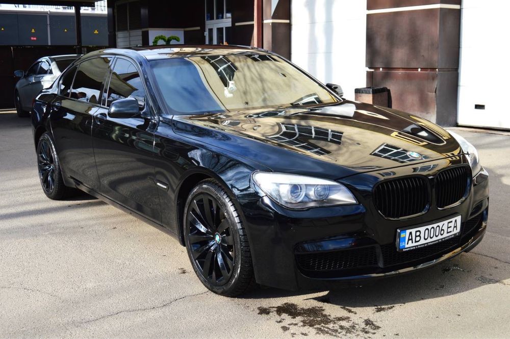 BMW 7 series 2011