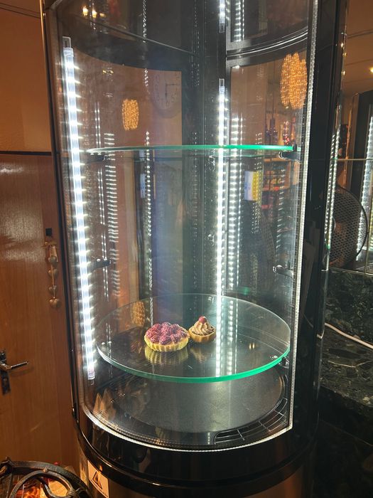 Witryna chłodnicza na cisto