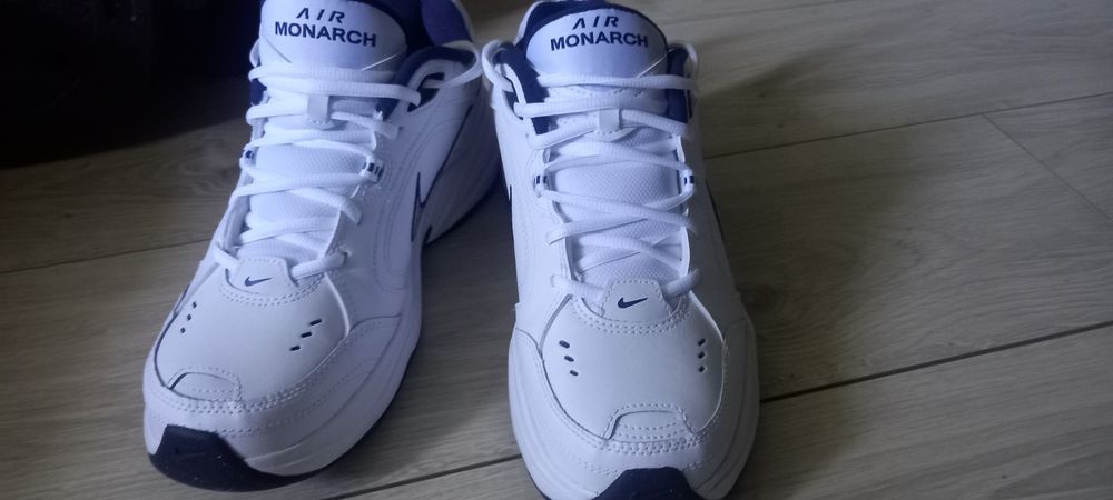 adidasy nowe 43 .