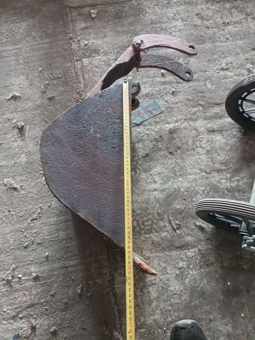 Ковш міні екскаватора