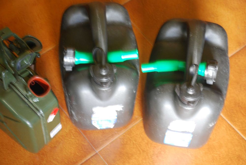 2 bidons de gasolina 10 litros