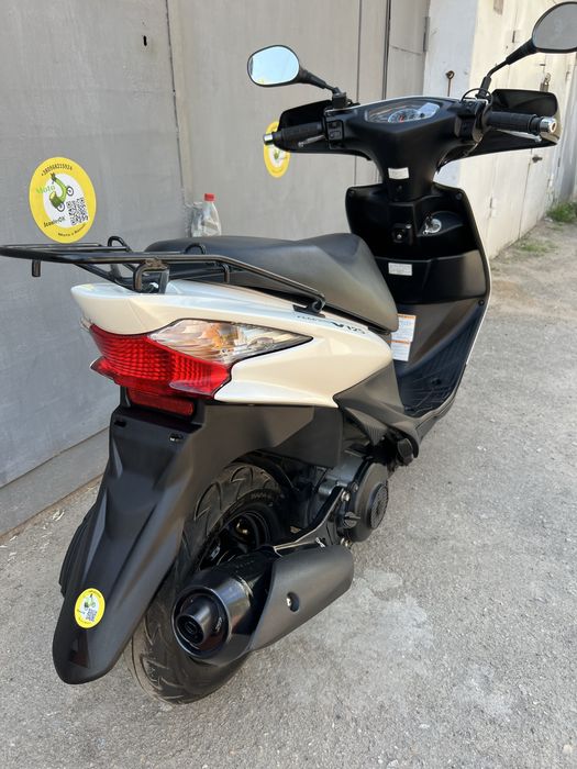 Suzuki Address V 125 S Limited Edition фото Відео тільки з Японії