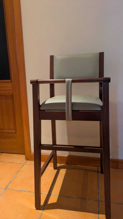 Cadeira de refeição