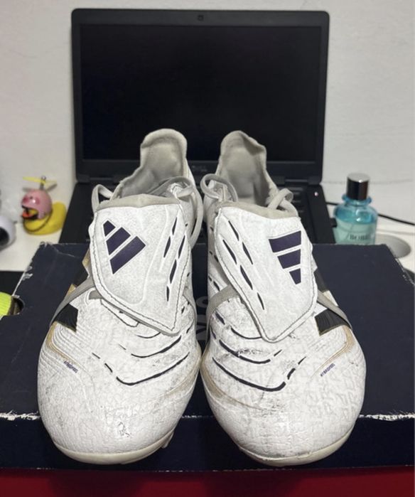 Chuteira Adidas predator