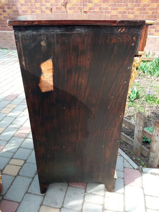 «Угловые тумбы» маркетри, бронза 19 век