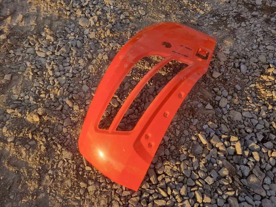 Klapa do koparki Kubota U48 maska osłona boczna do minikoparki