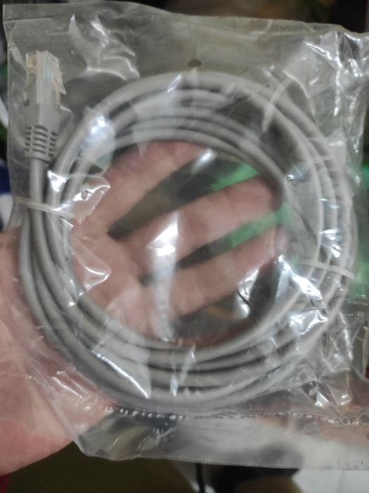 Material variado de telecomunicações