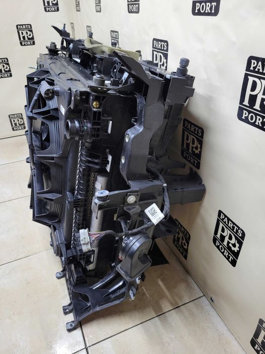 Касета радіаторів радиатора в зборі сборе Jeep Grand Cherokee WL 2021 2022 2023 2024 2025 2026