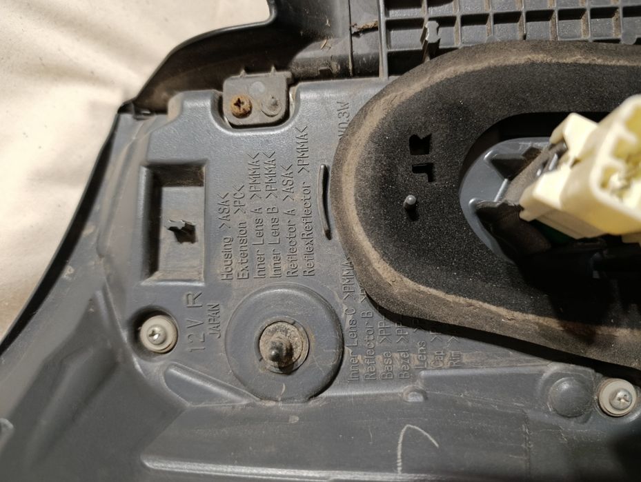 Задние фары Лексус 570