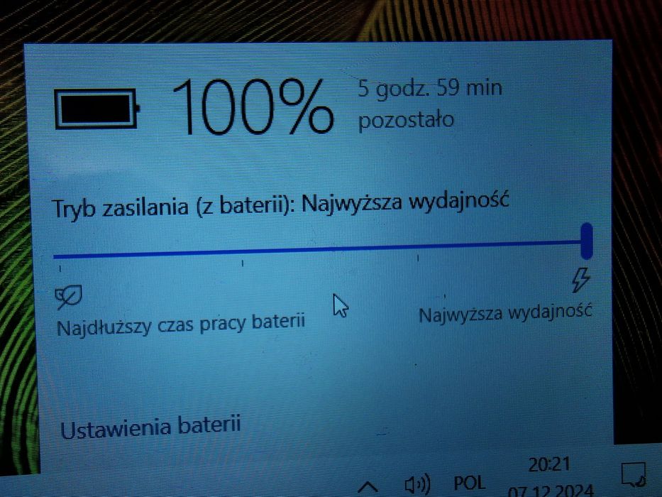 Netbok lenovo mix 300