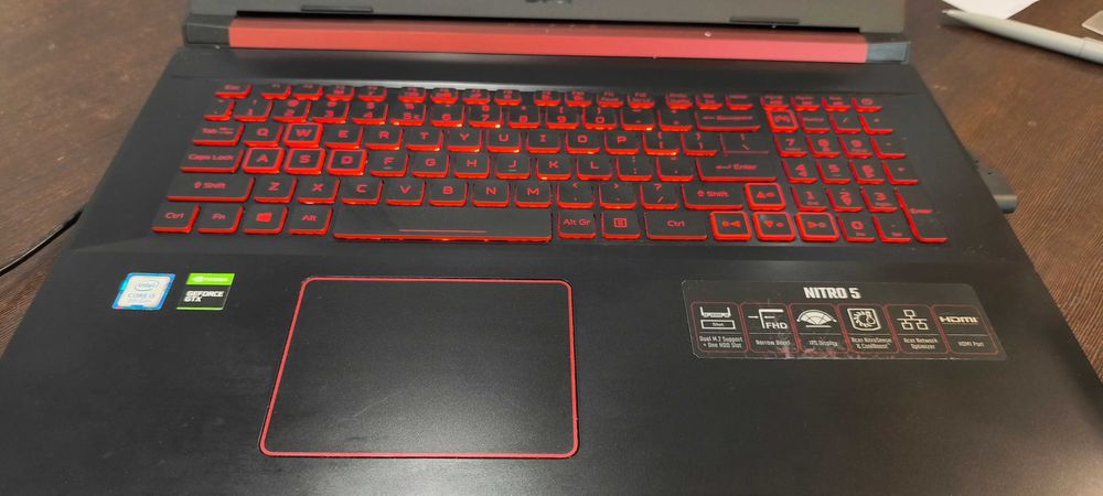 Laptop Acer nitro 5 AN517-51