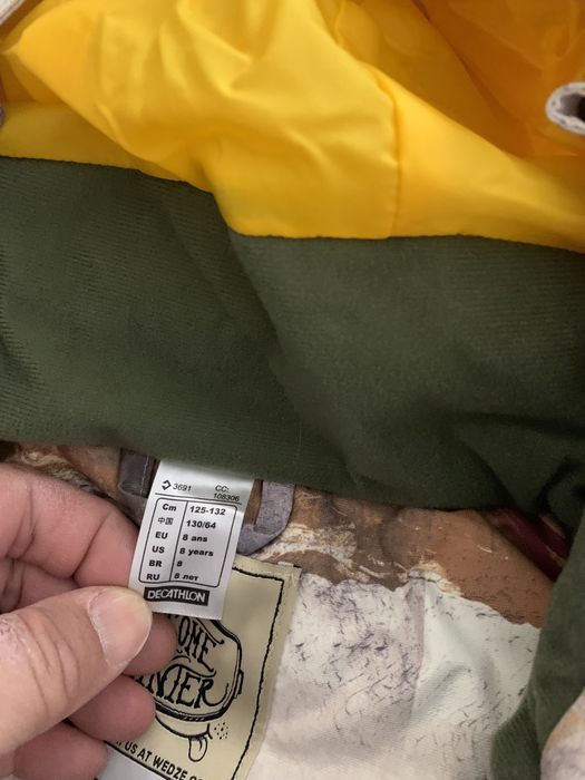 1 Conjunto de Ski e Snowboard para criança - 8 anos