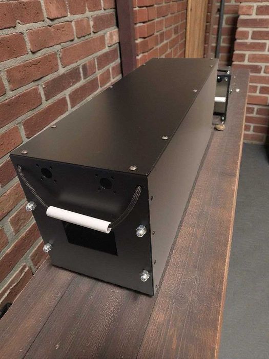 Металевий корпус для збірки акумулятора 8S LiFePO4