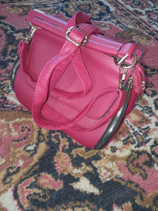 Продам сумку и два рюкзака