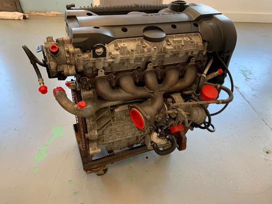 Motor B5254T12 VOLVO 2.5L 251 CV