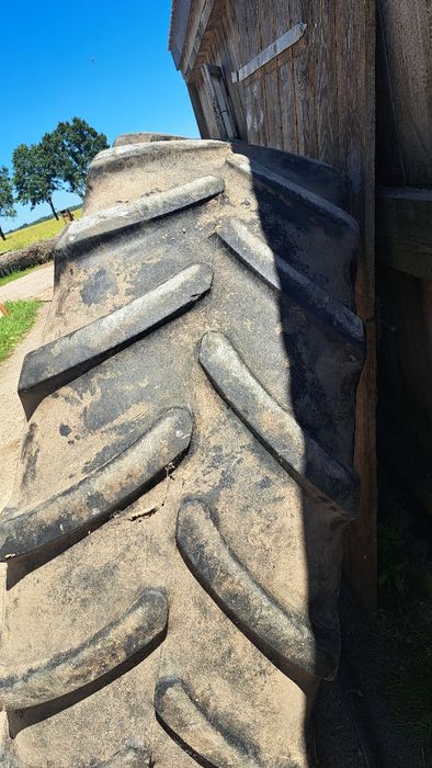 Opony 520/70 R38 Firestone