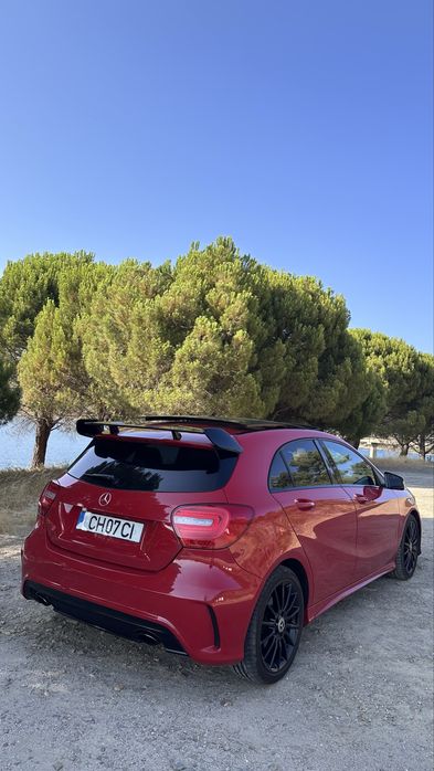 Mercedes a180 com look a45