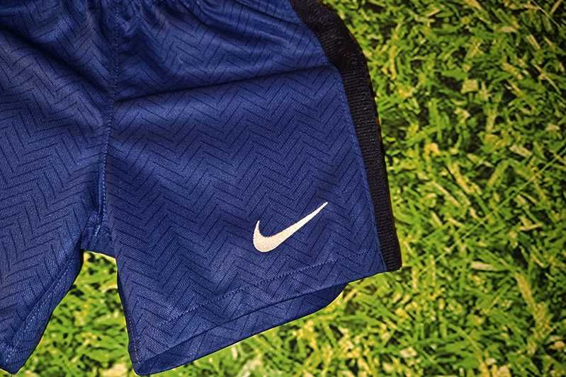 Chelsea Futbol Club Nike DriFit 2020-21 home spodenki size: XS 96-104