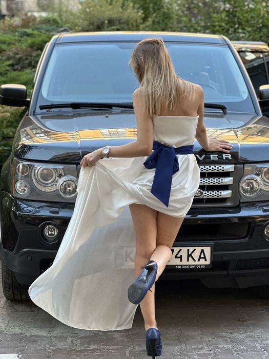 Сукня весільна вечірня