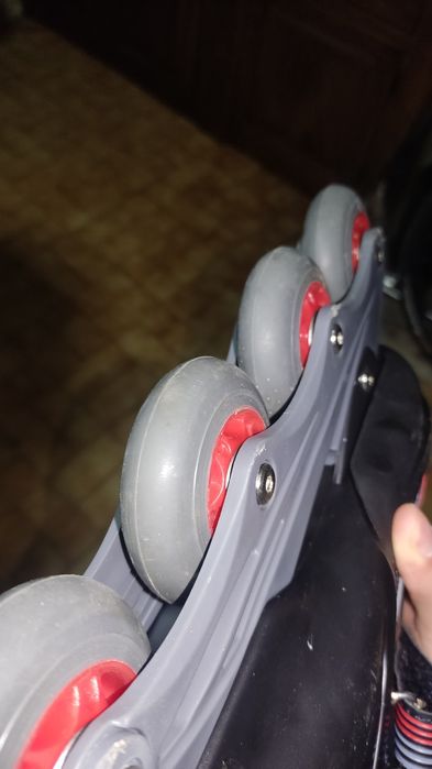 Vendo patins em linha64564144053378121