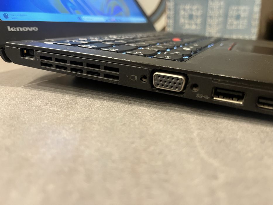 Lenovo x250 i5 4/120 GB