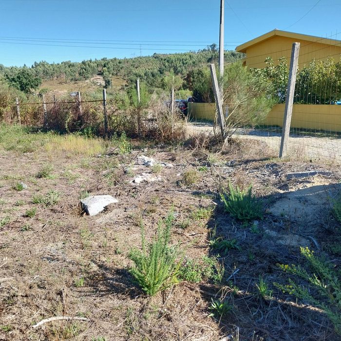 Terreno em Bustelo - Recarei
