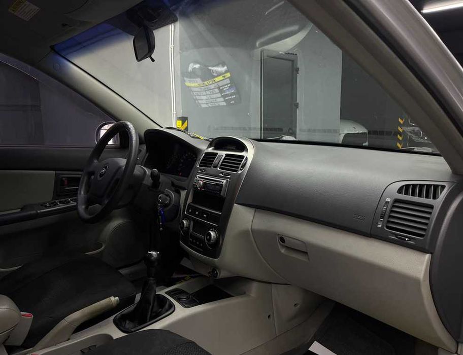 Kia Cerato 2006