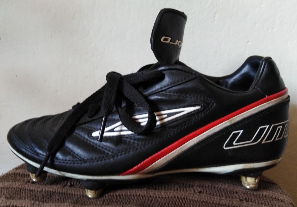 UMBRO - korki r:35,5 ***