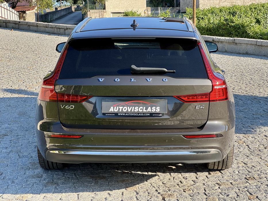 Volvo V60 2.0 B4 Plus Bright