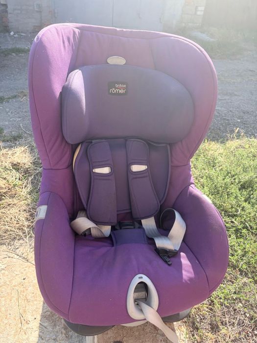 Дитяче автокрісло Britax romer 9-18 кг