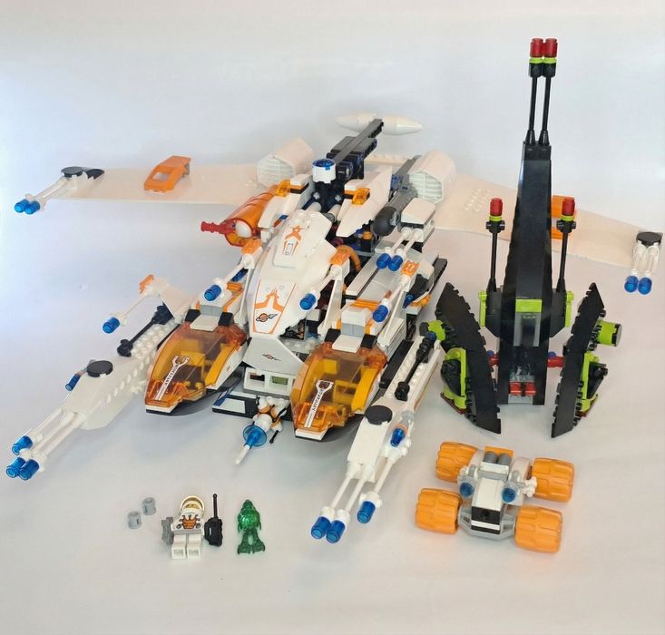 Lego 7644 Mars Mission  MX-81  Hypersonic Operations Aircraft