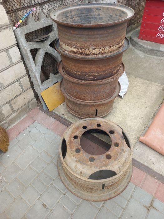 Диск автомобильный зил 130.