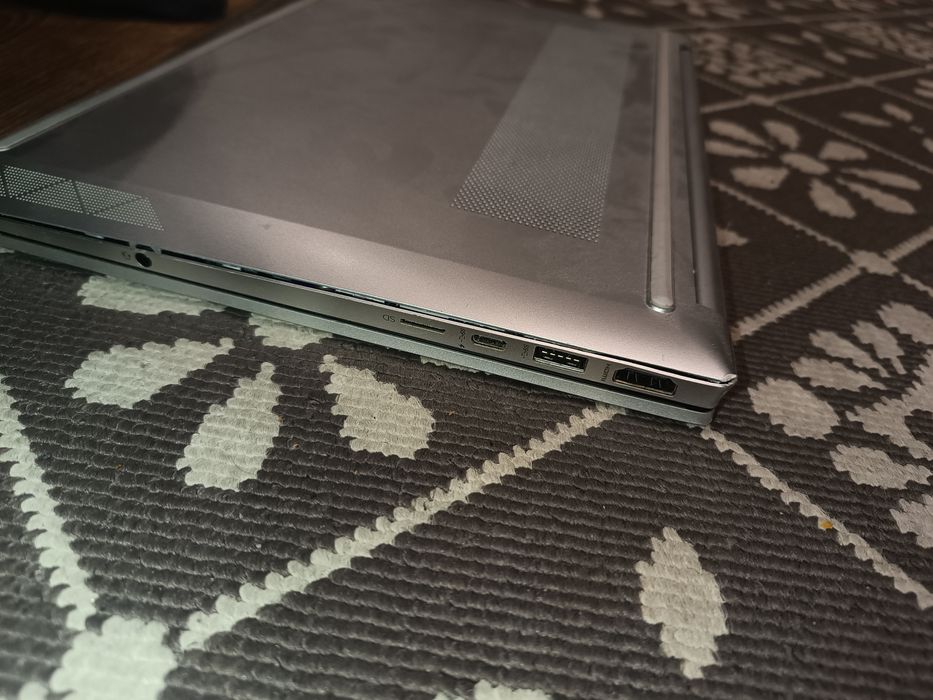 Hp pavilion 15 i5-1135G7