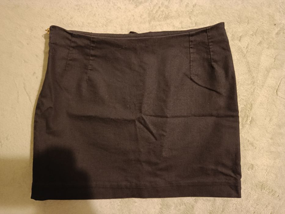 Czarna miniówka H&M r.38