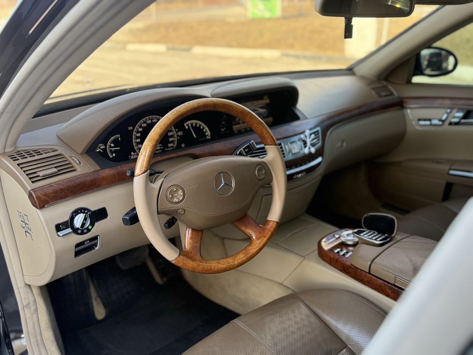 Терміново Mercedes W221