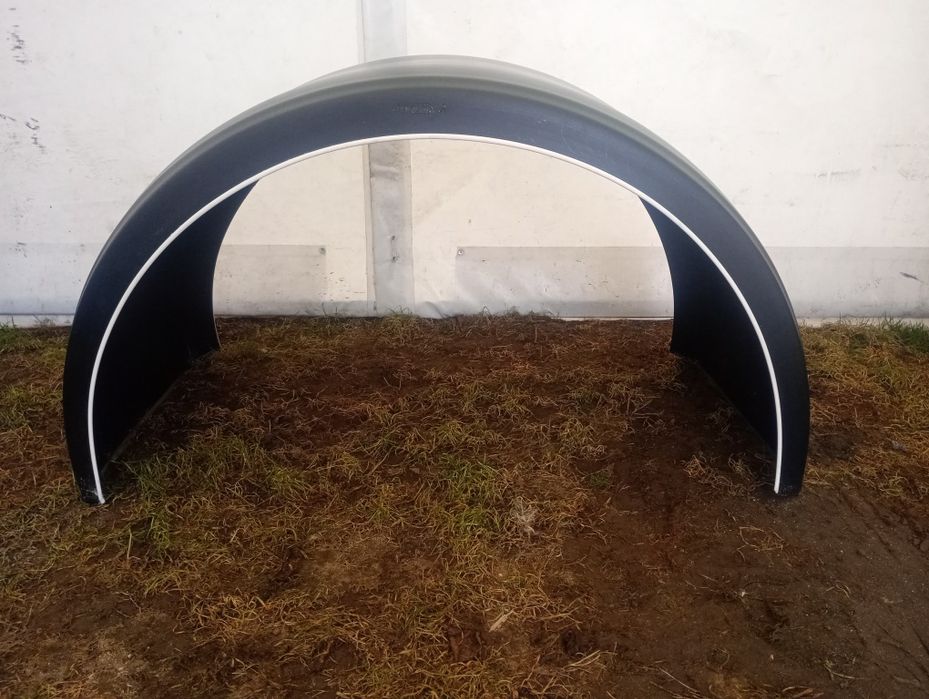 Sprzedam błotniki/ nadkola