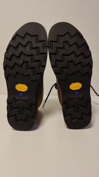 Buty robocze Solid Gear Chukka Vibram Snickers skóra 41,42,44 i 46