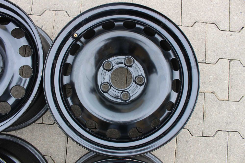 Oryginalne felgi stalowe 16" Ford C-Max Focus Mondeo Volvo S40 V50 C30 S60