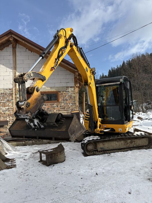 Продається ескаватор в робочому стані JSB8045