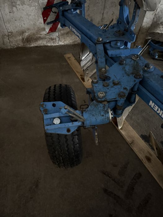 Плуг оборотний LEMKEN VariOpal8 5N100