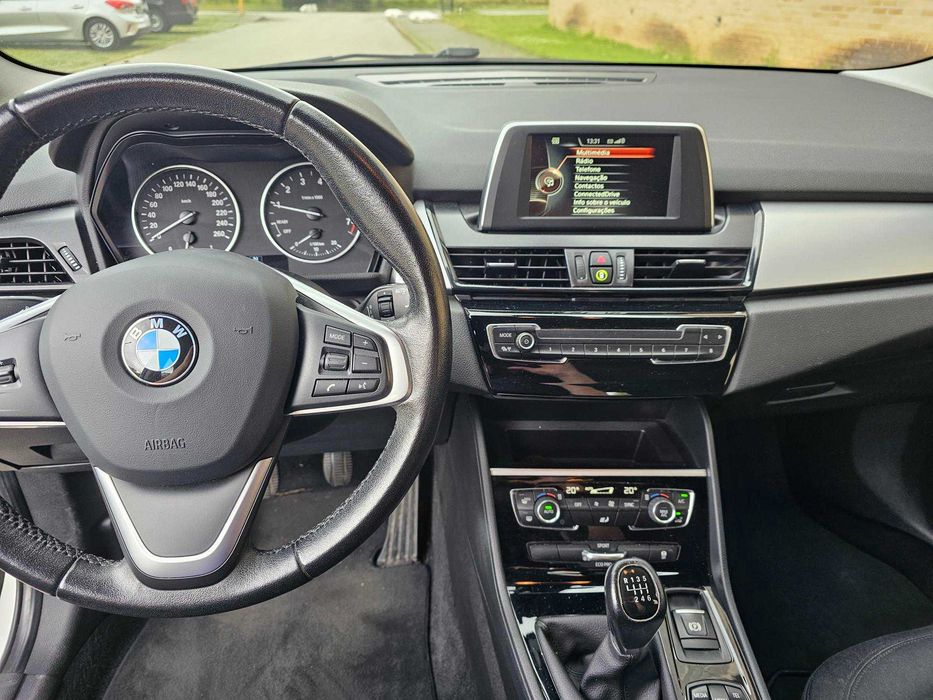 BMW 218i Active Tourer