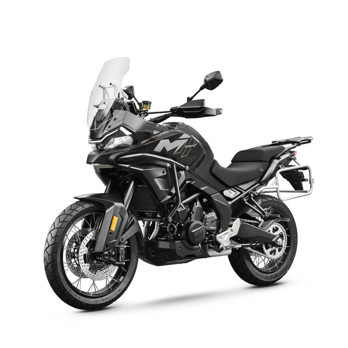 CFMOTO 700MT ADV 2025 (como nova) Troco