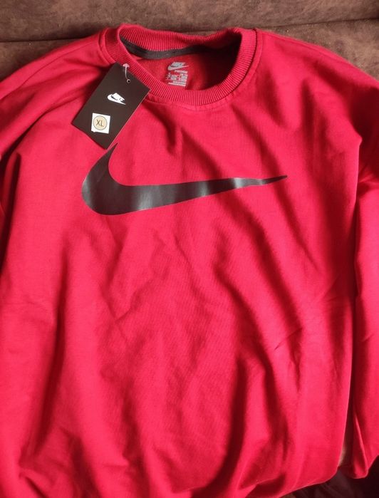 Nike longsleeve nowy XL czerwony