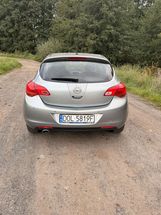 Opel Astra GWARANCJA PRZEBIEGU Poszanowany Zadbany Ważne Opłaty
