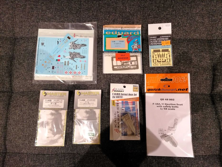 F-16 AM Block 15 MLU Nato Viper - Kinetic 1/48 + Aftermarket