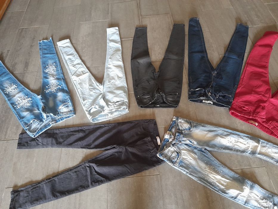 Calças, calcoes e vestidos